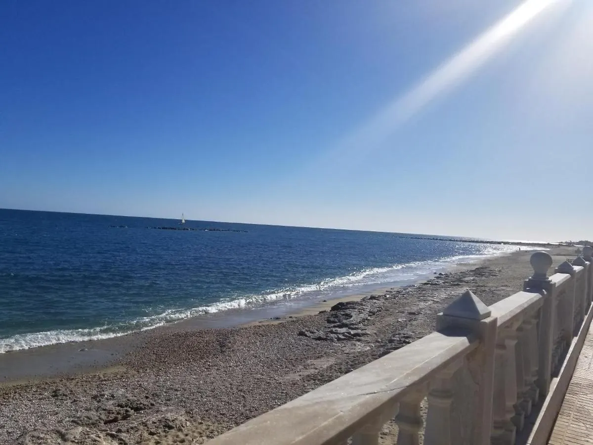 Attic Apartment In Vera Beach With Wifi And Air-Conditioning 0*,